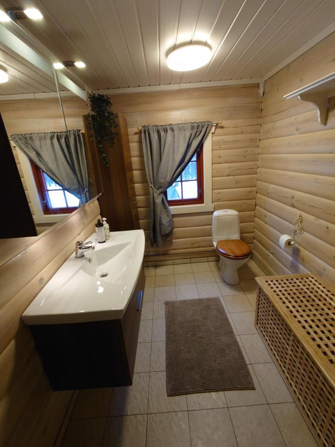 וראדל 100M Lift, 2 Min Swim - Large Family Cabin מראה חיצוני תמונה